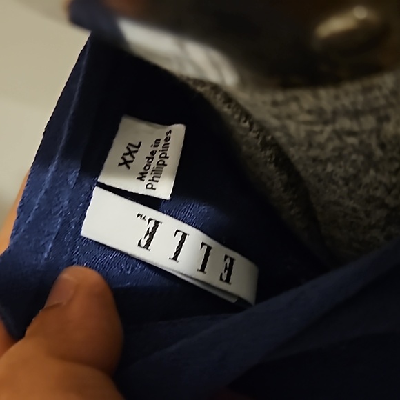 Elle navy blue pleated swiss dot tank - Picture 7 of 7